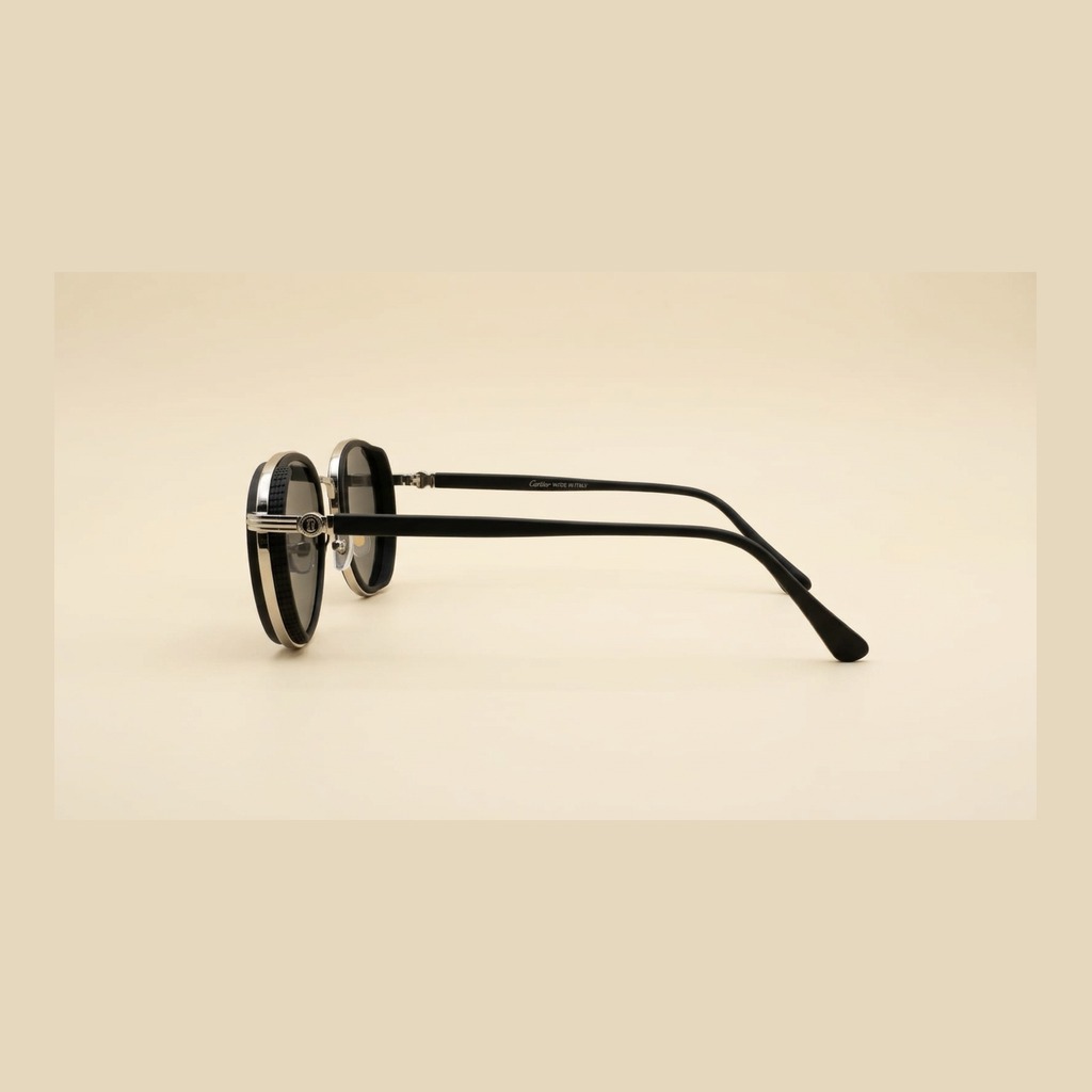 Regent — Black / Silver, side view